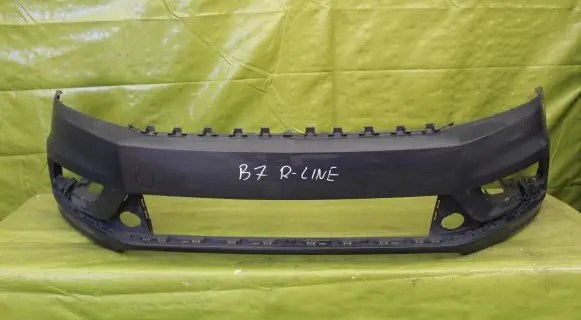 Volkswagen PASSAT B7 Front bumper