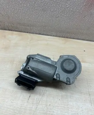 Mercedes-Benz E W211 Steering wheel lock A2034621130