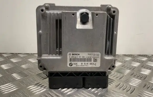 Mini One - Cooper Coupe R56 Engine control unit/module 8519663