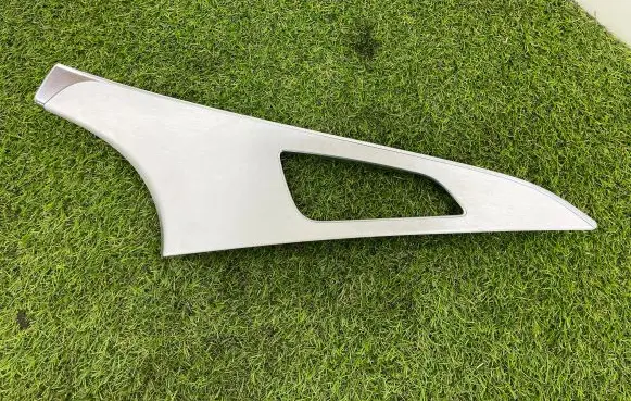 Audi A6 S6 C7 4G Front door trim bar 4G0867410