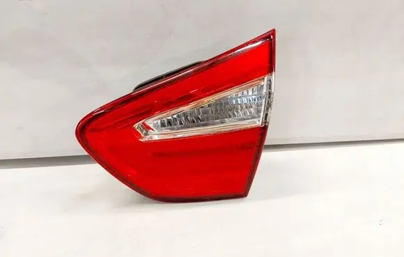 KIA Rio Rear/tail lights 92404-1W2