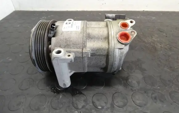 Alfa Romeo Giulietta Air conditioning (A/C) compressor (pump) 50509534 02073152845C