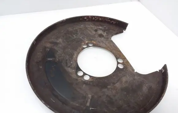 Opel Insignia A Rear brake disc plate dust cover 4621605