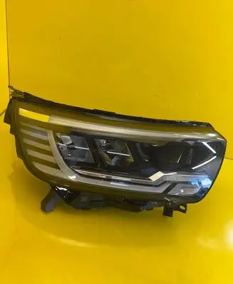 Renault Kangoo III Headlight/headlamp 260103264R