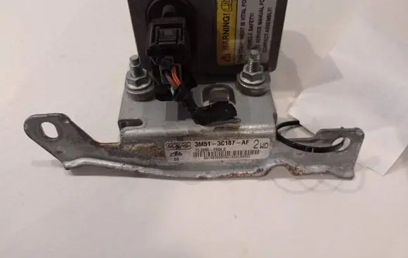 Volvo V50 ESP acceleration yaw rate sensor 3M5T14B296AB 10098501044