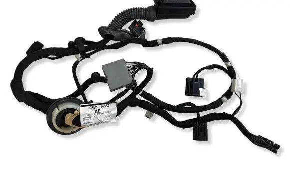 Land Rover Range Rover L405 Rear door wiring loom CK5214632