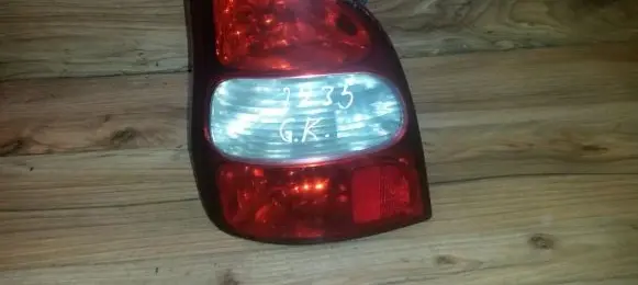 KIA Carnival Tailgate rear/tail lights Nenustatyta