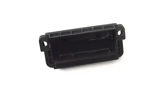 Nissan Qashqai Tailgate/boot open switch button A2217500893