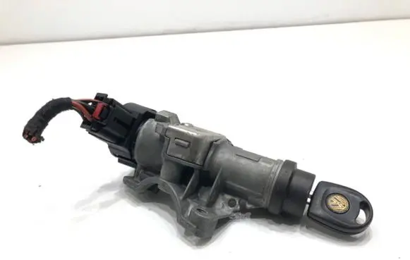 Volkswagen Polo V 6R Ignition lock 6R0905851B
