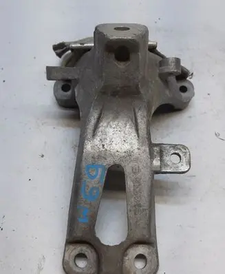 Audi A6 C7 Engine mounting bracket 4G0199308E