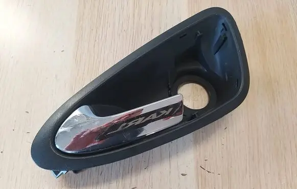 Seat Ibiza IV (6J,6P) Front door interior handle 6J1837113A