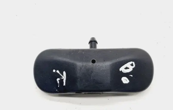 Volkswagen PASSAT B6 Windshield washer spray nozzle 5M0955985