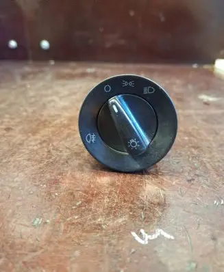 Light switch