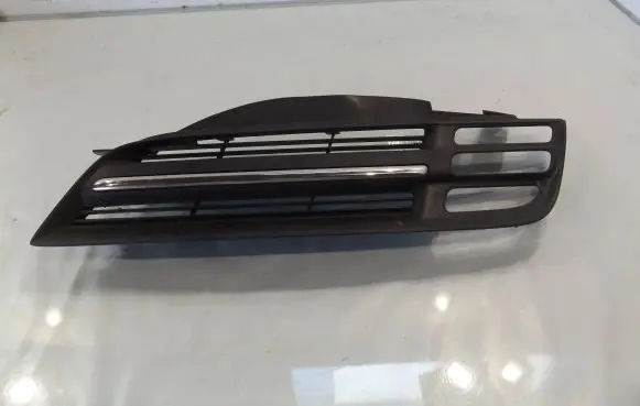 Nissan Micra Front bumper lower grill