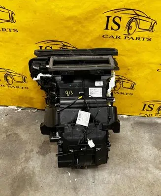 Dacia Sandero III Interior heater climate box assembly 272701958R