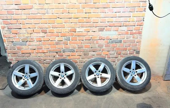 BMW 3 E90 E91 R17 alloy rim 
