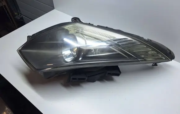 Citroen C6 Headlight/headlamp 0301221281 9660983380