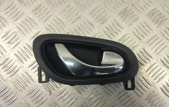Nissan Navara D23 Rear door interior handle 806704EA0A