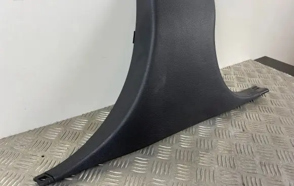 Jeep Grand Cherokee (B) pillar trim (bottom) 1GG58DX9AB