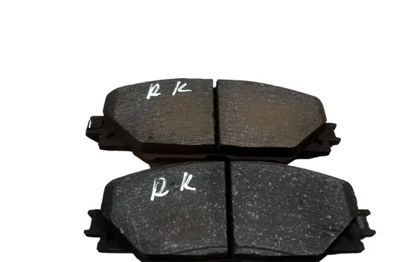 Toyota RAV 4 (XA40) Brake pads (front) 90R018231625 LP2003CJGG N20020604