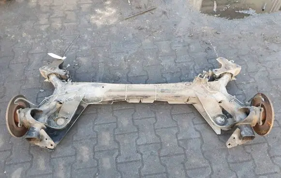 Renault Megane II Rear axle beam 