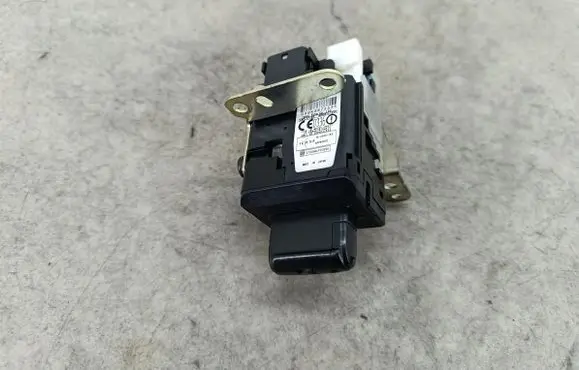 Toyota Corolla Verso E121 Ignition lock 626399000