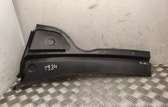 Seat Ateca Wiper trim 576819404
