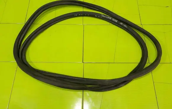 Peugeot 5008 Trunk rubber seal (body) 12AB38 5F707586B10B4A7894