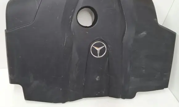 Mercedes-Benz C W205 Engine cover (trim) A6510108512