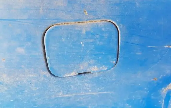 Rear bumper row hook cap/cover