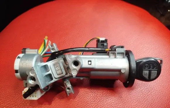 Opel Agila B Ignition lock SLS18