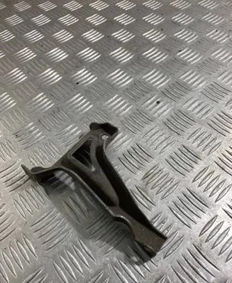 Audi A6 S6 C6 4F Fuel pump bracket 059130163C