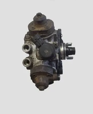 Volvo XC60 Fuel injection high pressure pump 31272896 0445010618