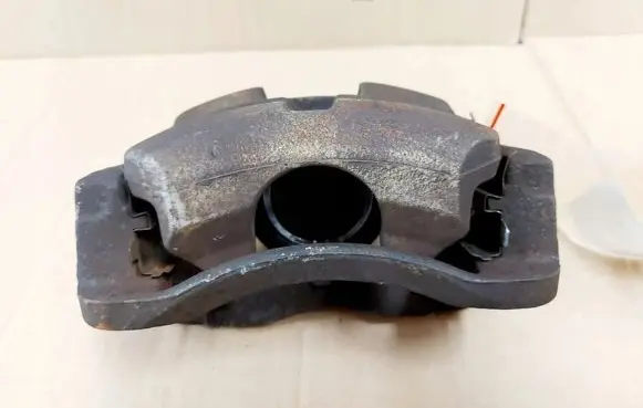 Nissan Qashqai Front brake caliper
