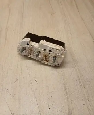 Honda Civic Climate control unit YG410
