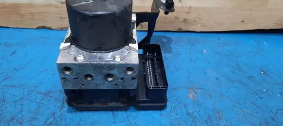 Volvo V60 ABS Pump