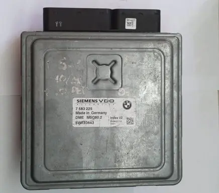 BMW 3 E90 E91 Engine control unit/module 7583225 MSD802 5WK93643