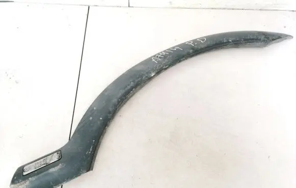 Opel Zafira A Front arch trim 090597592 0090495