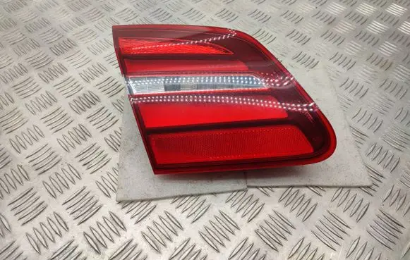 Mercedes-Benz B W246 W242 Tailgate rear/tail lights A2469069100