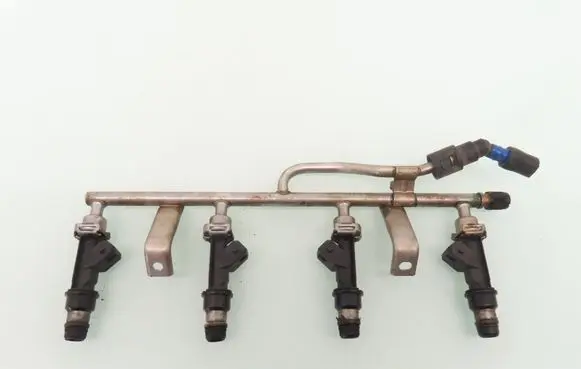 Opel Astra H Fuel main line pipe 25343299