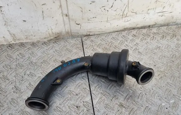 Mercedes-Benz B W246 W242 Intercooler hose/pipe A6511400387