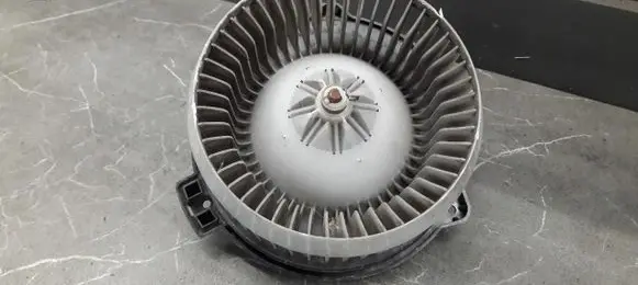 Suzuki Liana Heater fan/blower 194000-1480