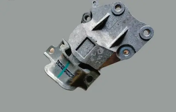 Fiat Ducato Engine mount bracket 1367068080