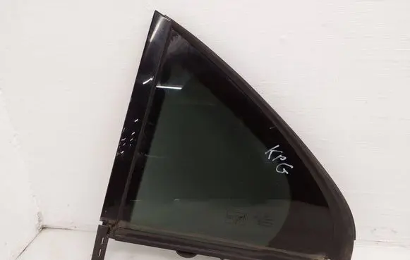 Mercedes-Benz C W205 Rear vent window glass A2057300055 A2057300555 A2057305900