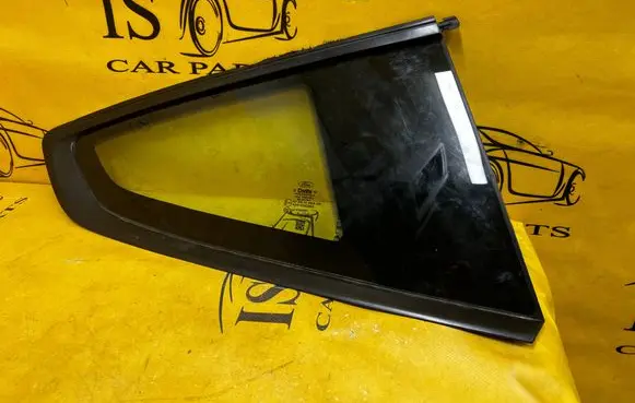 Ford Mustang VI Rear side window FR3B-6329700-A FR3B6329700A FR3B-6329700-AG
