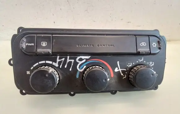 Chrysler Voyager Climate control unit 05134768AA 34768