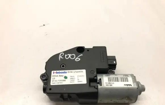 BMW 5 F10 F11 Sunroof control unit/module 1717822