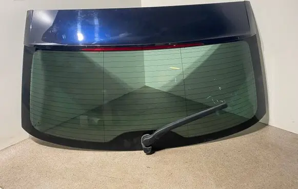 BMW 5 F10 F11 Opening tailgate glass 6905977