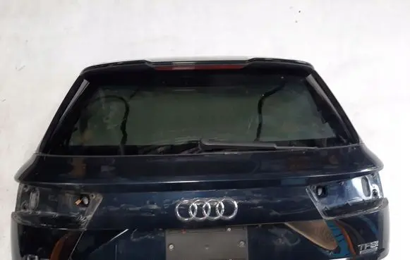 Audi Q7 4M Tailgate/trunk/boot lid 4M0827445