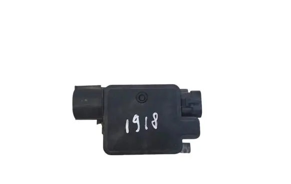 Volvo V40 Cross country Coolant fan relay 940009301 560000487113